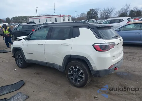 2021 Jeep Compass Trailhawk 4X4 z USA, uszkodzony, nr VIN 3C4NJDDB5MT519348